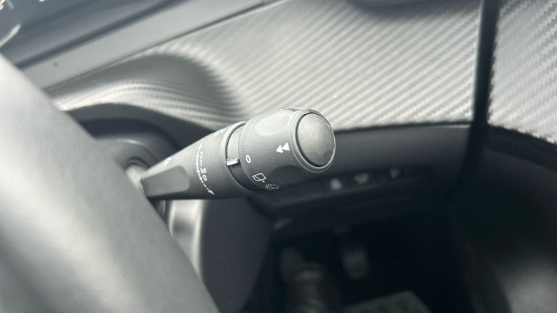 Peugeot 208 1.2 PureTech 100 Style 5dr Petrol Hatchback